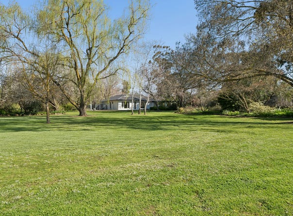139 Grant Drive, Benalla, Vic 3672