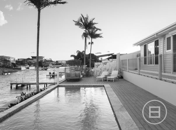 16 Coobowie Street, Broadbeach Waters, Qld 4218