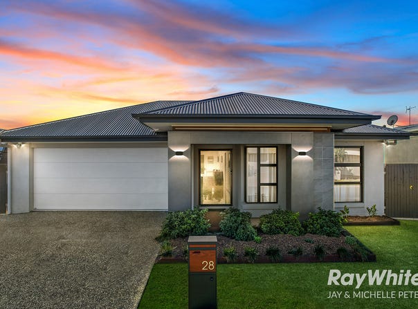28 Comanche Street, Newport, Qld 4020