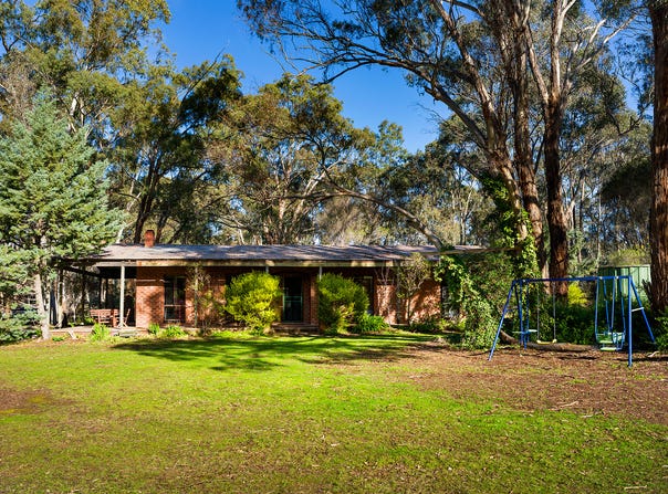 893 Fogarty's Gap Road, Walmer, Vic 3463
