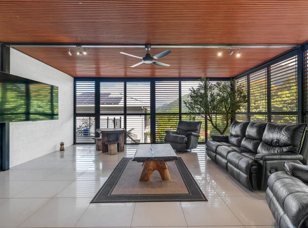 9 Springmeadow Close, Brinsmead, Qld 4870