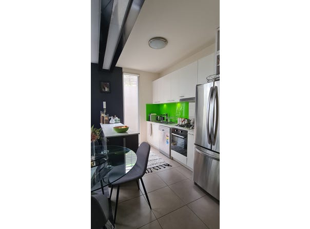 201/50 Janefield Drive, Bundoora, Vic 3083