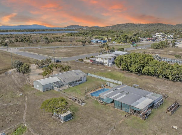 15 Eyles Road, Bowen, Qld 4805