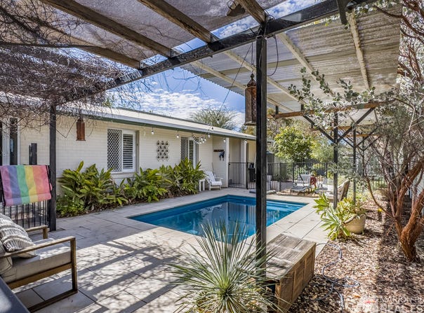 27 Bougainvilia Avenue, East Side, NT 0870