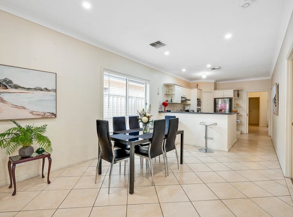 11 Railway Tce, Hove, SA 5048