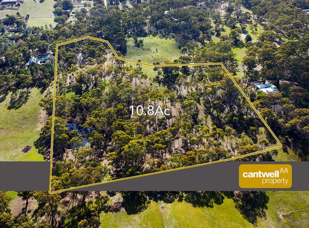 4 Robertson Avenue, Castlemaine, Vic 3450