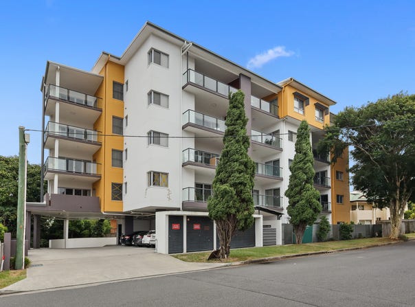 4/2 Amisfield Avenue, Nundah, Qld 4012