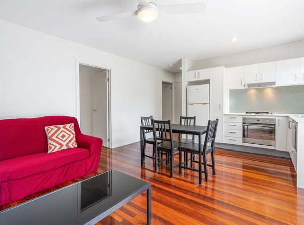 3/15 Halstead Street, Coorparoo, Qld 4151