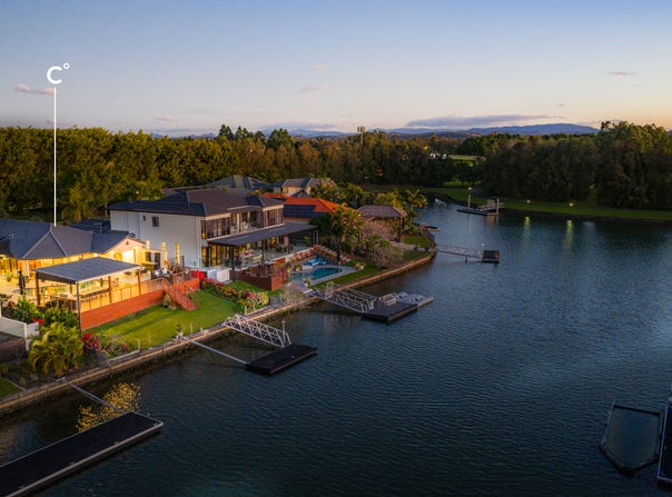 2105 Carlton Close, Hope Island, Qld 4212
