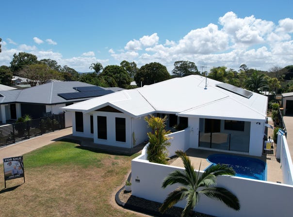 8 Rankin Court, Armstrong Beach, Qld 4737