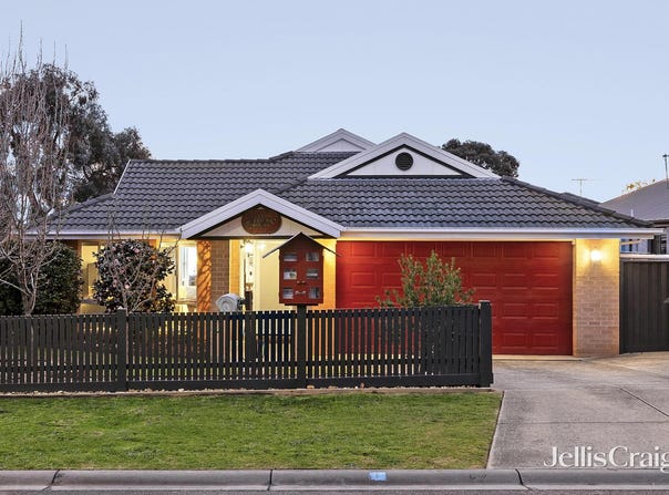 1 Whitsunday Court, Mount Martha, Vic 3934