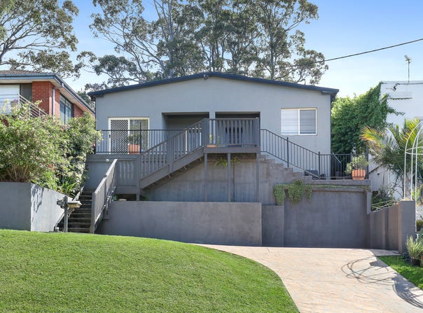 94 Ocean Street, Mount Saint Thomas, NSW 2500