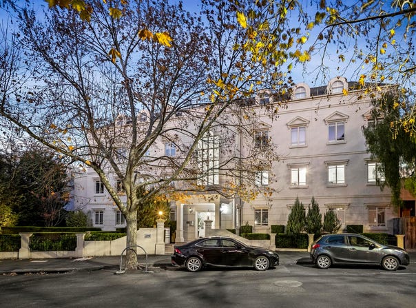 16/29 Bendall Street, Kensington, Vic 3031