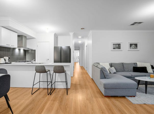 14 Greyjoy Road, Charlemont, Vic 3217