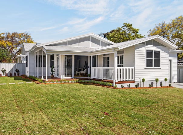 4 Eastlea Avenue, Springwood, NSW 2777