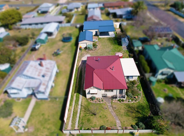 4 Symes Street, Stanthorpe, Qld 4380