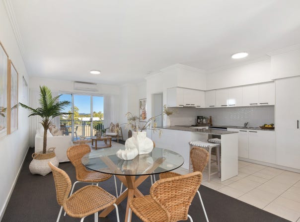 44/98 University Drive, Varsity Lakes, Qld 4227