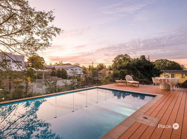 3 Cecile Street, Balmoral, Qld 4171