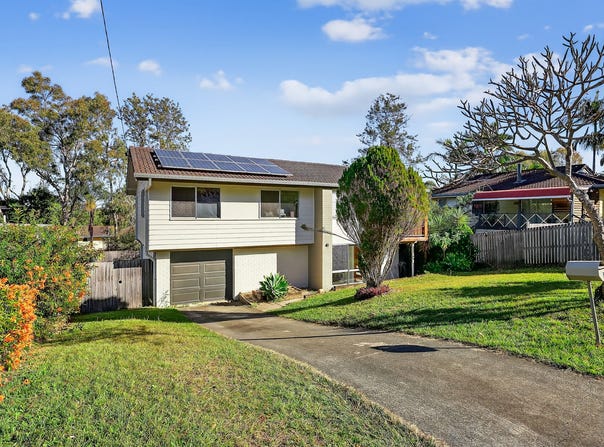 8 Castle Court, Kallangur, Qld 4503