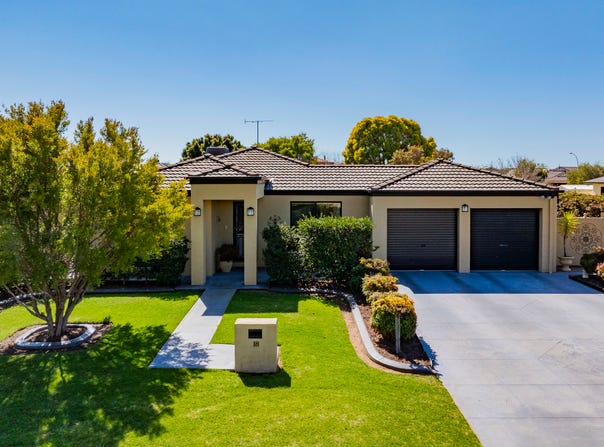 18 Bella Vista Drive, Leeton, NSW 2705