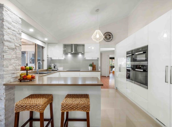 5 Hawk Place, Shellharbour, NSW 2529