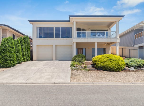9 Southern Right Crescent, Encounter Bay, SA 5211