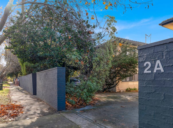 4/2a Bates Street, Malvern East, Vic 3145