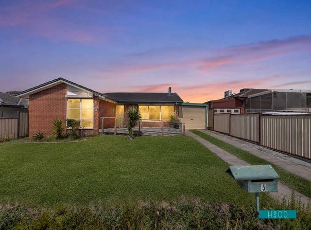 5 Crossley Crescent, Coolaroo, Vic 3048