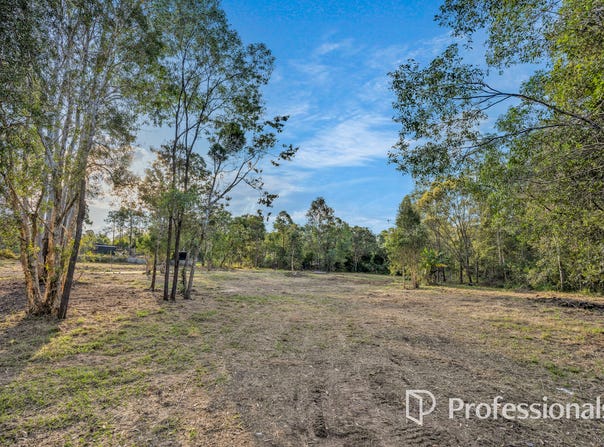 806 Beckmanns Road, Glenwood, Qld 4570