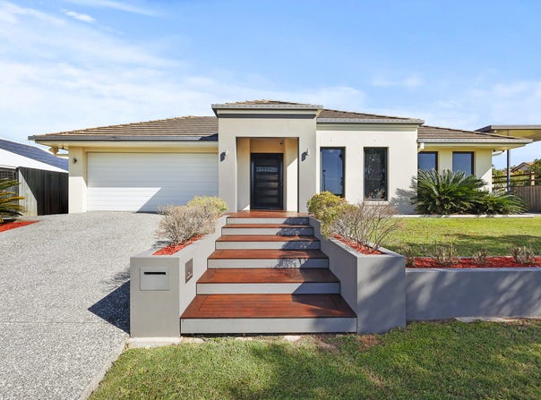 2 Carrybridge Close, Warner, Qld 4500