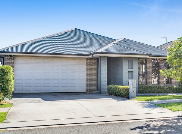 24  Nicholson Parade, Spring Farm, NSW 2570