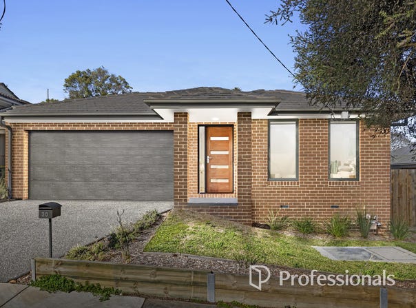30 Marlow Street, Mooroolbark, Vic 3138