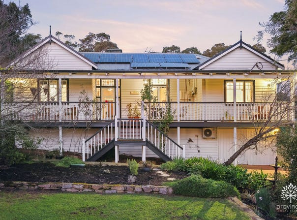 6 Mofflin Avenue, Darlington, WA 6070