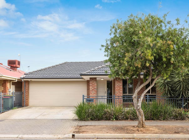 15 Tudor Crescent, Smithfield Plains, SA 5114