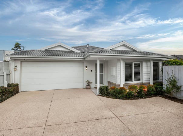 32A Knott Street, Safety Beach, Vic 3936