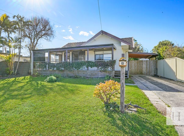 4 Viewpoint Drive, Toukley, NSW 2263