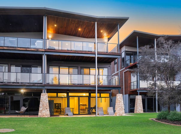 29A/77 Gifford Road, Dunsborough, WA 6281
