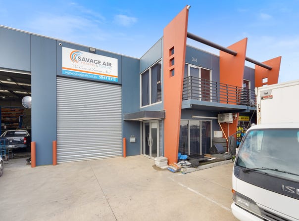 3/4 Bormar Drive, Pakenham, Vic 3810