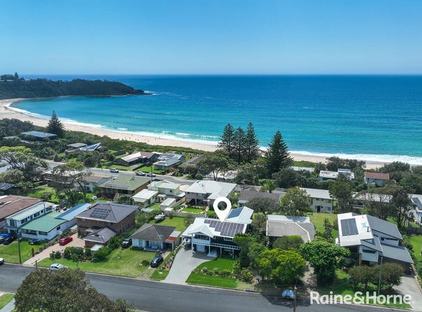 18 Donlan Road, Mollymook Beach, NSW 2539