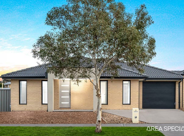 44 Highfield Way, Kurunjang, Vic 3337