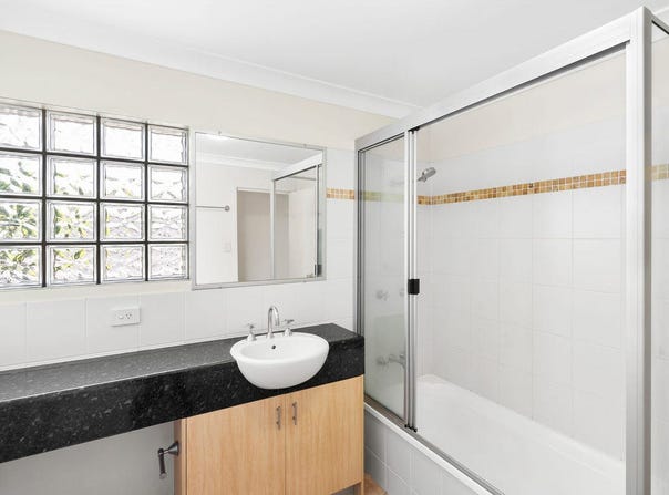 1/16 Devon Street, Yeronga, Qld 4104