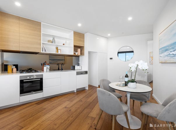 309/92 Maroondah Highway, Ringwood, Vic 3134