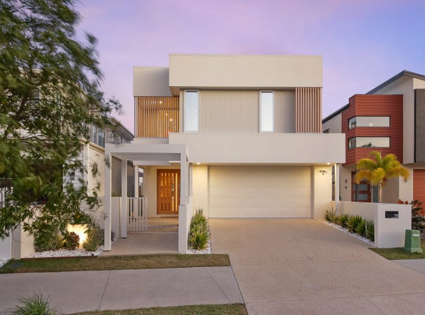 78 Coolum Parade, Newport, Qld 4020