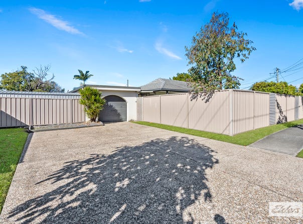 2 Baradine Street, Mount Warren Park, Qld 4207