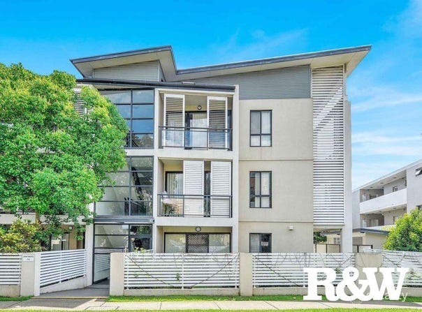 2/13-15 Lydbrook Street, Westmead, NSW 2145