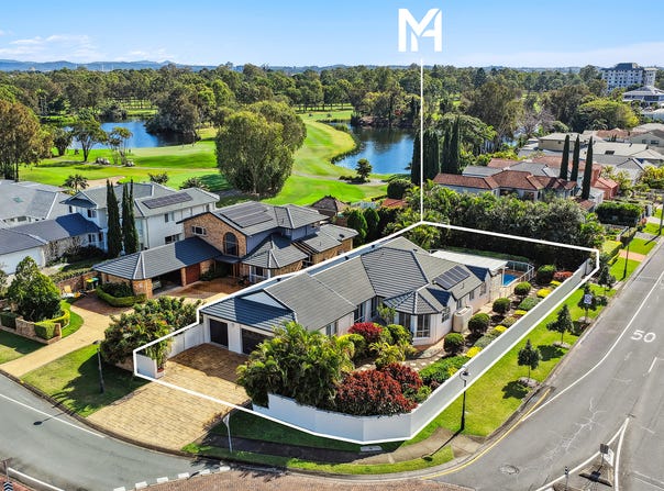 53 Santa Cruz Boulevard, Clear Island Waters, Qld 4226
