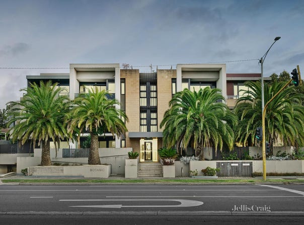 15/872 Doncaster Road, Doncaster East, Vic 3109