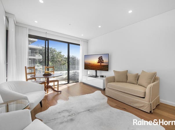 C501/89 John Whiteway Drive,, Gosford, NSW 2250
