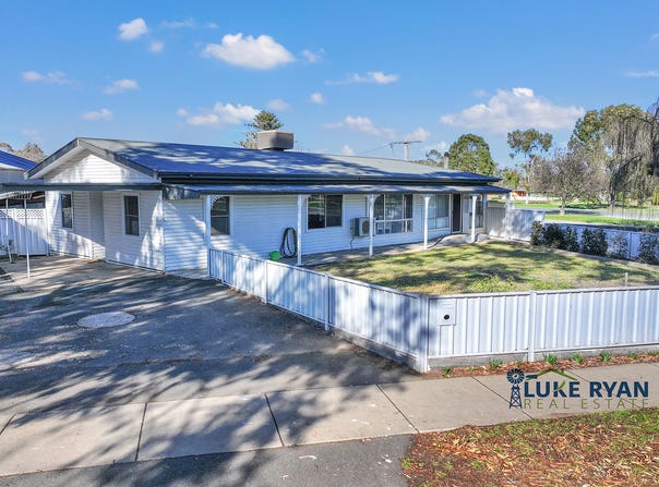 41 Lowry St, Rochester, Vic 3561