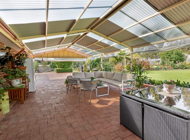 36 Greenwood Drive, Willyung, WA 6330